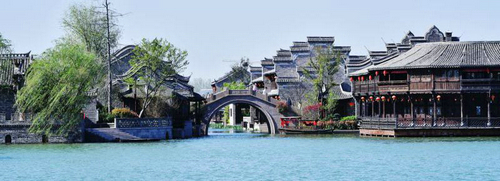 強(qiáng)強(qiáng)聯(lián)手，鼎足中原 河南省朱仙鎮(zhèn)房地產(chǎn)開(kāi)發(fā)及文化旅游項(xiàng)目簽約暨開(kāi)發(fā)策劃解析