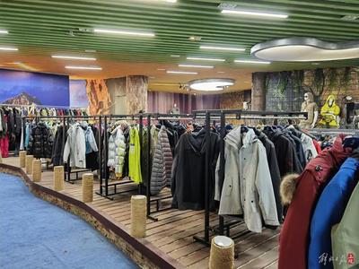 700元與7000元的羽絨服有什么區別？價格差異背后，還有產業發展之問